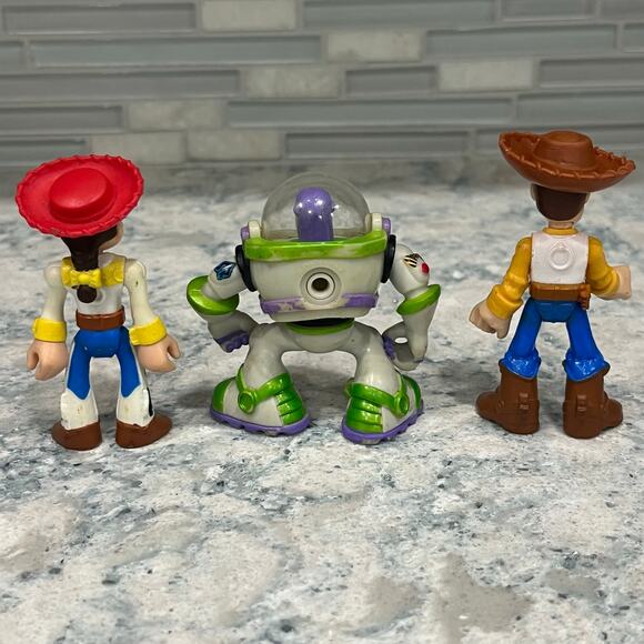 Imaginext Disney Pixar Toy Story Buzz Woody Jessie Action Figures - Picture 3 of 5